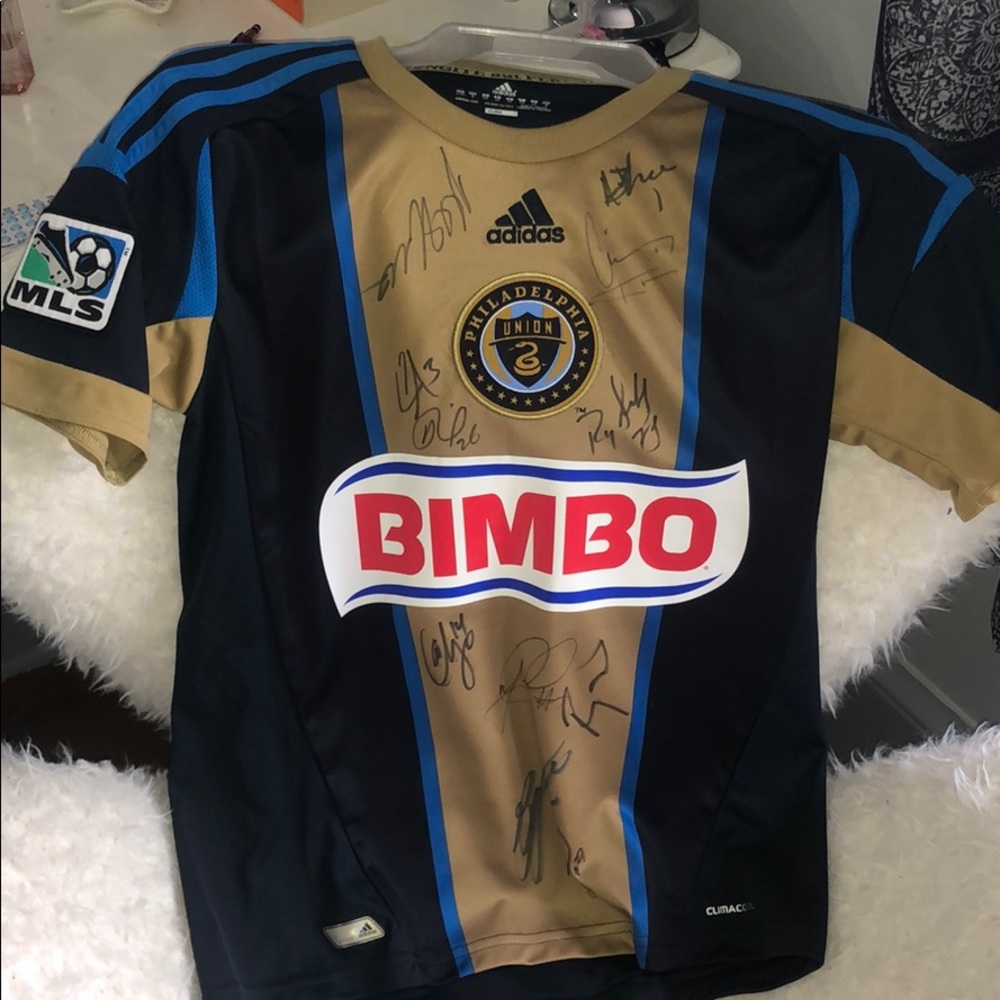 Philadelphia Union signed tee